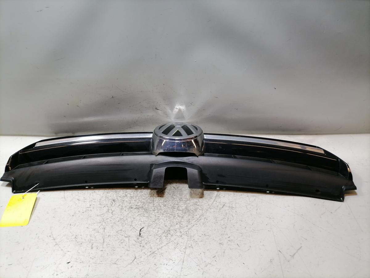 VW Golf 7 original K&uuml;hlergrill Bj.2016